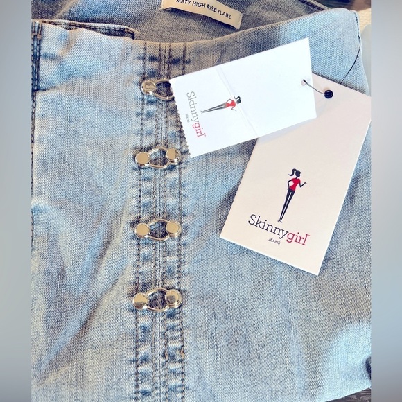 WJ2. NWT Skinnygirl Jeans Maty High Rise Sailor Flare Riviera Maya Wash 16W - Picture 2 of 5